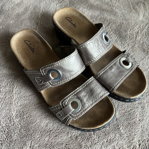 Clarks Shoes - Clarks Bendable Wedge Sandal   Women 9W Metallic Brown Comfortable